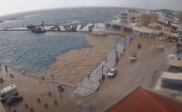 &Epsilon;&nu;&tau;&upsilon;&pi;&omega;&sigma;&iota;&alpha;&kappa;ό time-lapse &alpha;&pi;ό &tau;&eta; &theta;ά&lambda;&alpha;&sigma;&sigma;&alpha; &sigma;&tau;&eta;&nu; &Tau;ή&nu;&omicron; &pi;&omicron;&upsilon; &gamma;ί&nu;&epsil