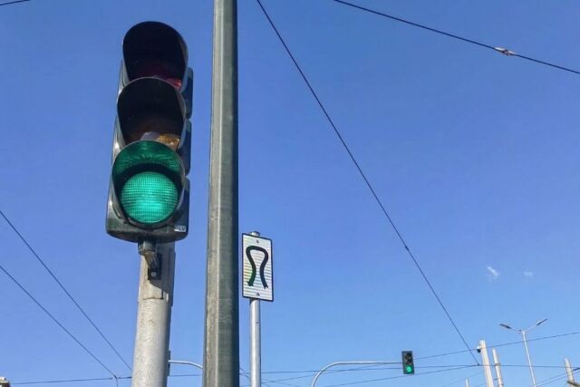 ΤΙ ΣΗΜΑΙΝΕΙ Η ΝΕΑ ΠΙΝΑΚΙΔΑ ΠΟΥ ΤΟΠΟΘΕΤΗΘΗΚΕ ΣΤΗ ΒΑΣΙΛΙΣΣΗΣ ΟΛΓΑΣ