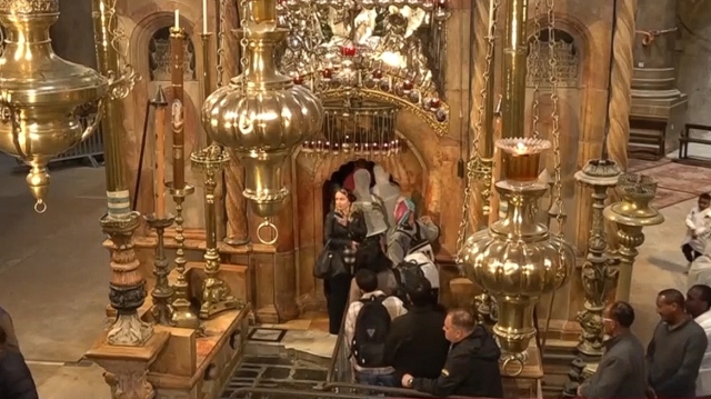 ΜΕ ΚΑΤΑΝΥΞΗ ΚΑΙ ΣΥΓΚΙΝΗΣΗ Η ΑΠΟΚΑΘΗΛΩΣΗ ΣΤΑ ΙΕΡΟΣΟΛΥΜΑ, ΔΕΙΤΕ ΒΙΝΤΕΟ