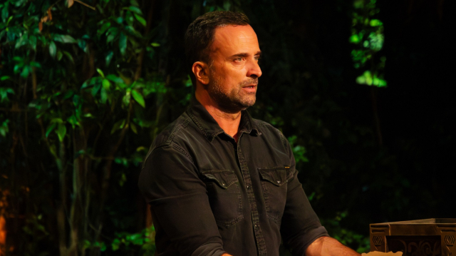 Survivor: &Sigma;ή&mu;&epsilon;&rho;&alpha; &tau;&omicron; &tau;&epsilon;&lambda;&epsilon;&upsilon;&tau;&alpha;ί&omicron; &alpha;&gamma;ώ&nu;&iota;&sigma;&mu;&alpha; &alpha;&sigma;&upsilon;&lambda;ί&alpha;&sigmaf; &pi;&rho;&iota;&nu; &alpha;&pi;ό &tau;&eta;&nu; έ&nu;&omega;&sigma;&eta;