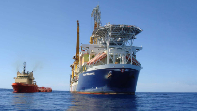 ΝΕΟ ΚΕΦΑΛΑΙΟ ΣΤΗΝ ΕΡΕΥΝΑ ΥΔΡΟΓΟΝΑΝΘΡΑΚΩΝ: ΜΠΑΙΝΟΥΝ ΑΥΡΙΟ ΟΙ ΥΠΟΓΡΑΦΕΣ ΓΙΑ ΤΗ ΓΕΩΤΡΗΣΗ ΣΤΟ BLOCK 2 ΤΟΥ ΙΟΝΙΟΥ