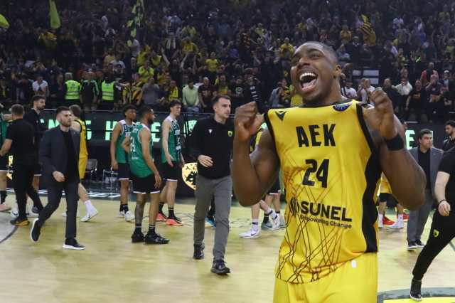 &Alpha;&Epsilon;&Kappa;: &Gamma;&iota;&alpha; 4&eta; &phi;&omicron;&rho;ά &sigma;&epsilon; Final Four