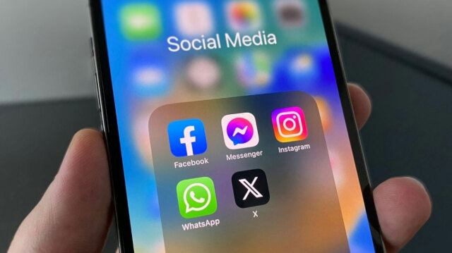 &Alpha;&kappa;ό&mu;&alpha; &kappa;&alpha;&iota; &mu;ό&nu;&omicron; έ&nu;&alpha; &delta;&iota;ά&lambda;&epsilon;&iota;&mu;&mu;&alpha; &alpha;&pi;ό &tau;&alpha; social media &beta;&epsilon;&lambda;&tau;&iota;ώ&nu;&epsilon;&iota; &tau;&eta; &mu;&nu;ή&mu;&eta; &mu;&alpha;&sigmaf;
