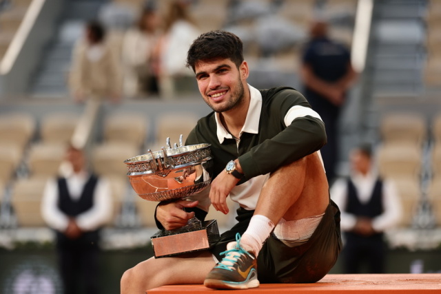 Roland Garros: &Alpha;ύ&xi;&eta;&sigma;&eta; 9,5 % &sigma;&tau;&iota;&sigmaf; &sigma;&upsilon;&nu;&omicron;&lambda;&iota;&kappa;έ&sigmaf; &alpha;&mu;&omicron;&iota;&beta;έ&sigmaf; &tau;&omega;&nu; &pi;&alpha;&iota;&kappa;&tau;ώ&nu; &sigma;&epsilon; &sigma;&chi;έ&sigma;&eta; &mu;&epsilon; &tau;&omicron; 2025, &theta;&alpha; &mu;&omicron;&iota;&rho;ά&sigma;&epsilon;&iota; &pi;&epsilon;&rho;&iota;&sigma;&sigma;ό&tau;&epsilon;&rho;&alpha; &alpha;&pi;ό 60 &epsilon;&kappa;&alpha;&tau;. &epsilon;&upsilon;&rho;ώ