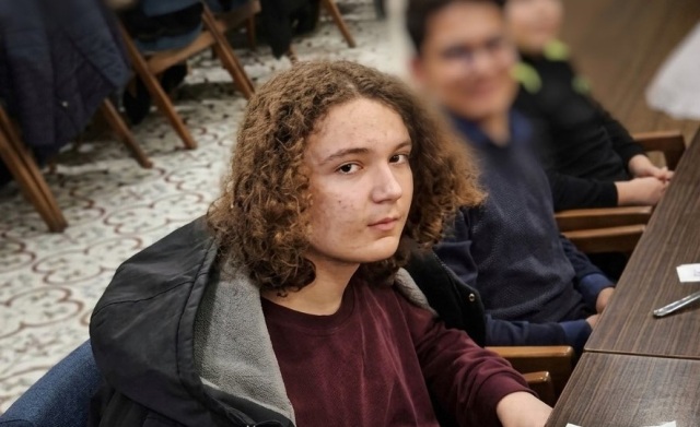 &Alpha;&rho;&chi;&epsilon;ί&omicron; &sigma;&tau;&omicron;&nu; &upsilon;&pi;&omicron;&lambda;&omicron;&gamma;&iota;&sigma;&tau;ή &tau;&omicron;&upsilon; 14&chi;&rho;&omicron;&nu;&omicron;&upsilon; &alpha;&pi;ό &tau;&iota;&sigmaf; 11 &Alpha;&pi;&rho;&iota;&lambda;ί&omicron;&upsilon; &laquo;έ&delta;&epsilon;&iota;&chi;&nu;&epsilon;&raquo; &tau;&eta; &chi;&theta;&epsilon;&sigma;&iota;&nu;ή &epsilon;&pi;ί&theta;&epsilon;&sigma;&eta; &sigma;&tau;&omicron; &gamma;&upsilon;&mu;&nu;ά&sigma;&iota;&omicron; &tau;&omicron;&upsilon; &Kappa;&alpha;&chi;&rho;&alpha;&mu;&alpha;&nu;&mu;&alpha;&rho;ά&sigmaf;