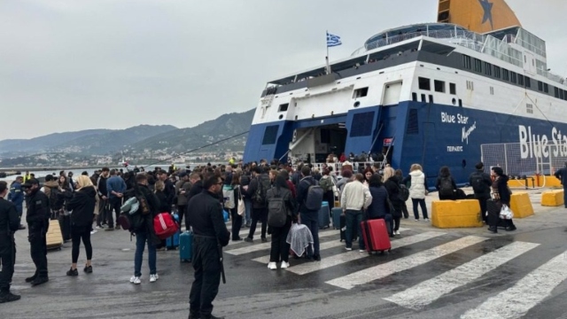 &Mu;&upsilon;&tau;&iota;&lambda;ή&nu;&eta;: &Kappa;&lambda;&iota;&mu;&alpha;&kappa;ώ&nu;&omicron;&nu;&tau;&alpha;&iota; &omicron;&iota; &kappa;&iota;&nu;&eta;&tau;&omicron;&pi;&omicron;&iota;ή&sigma;&epsilon;&iota;&sigmaf; &tau;&omega;&nu; &kappa;&tau;&eta;&nu;&omicron;&tau;&rho;ό&phi;&omega;&nu; &gamma;&iota;&alpha; &tau;&alpha; &mu;έ&tau;&rho;&alpha; &kappa;&alpha;&tau;ά &tau;&omicron;&upsilon; &alpha;&phi;&theta;ώ&delta;&omicron;&upsilon;&sigmaf; &pi;&upsilon;&rho;&epsilon;&tau;&omicron;ύ