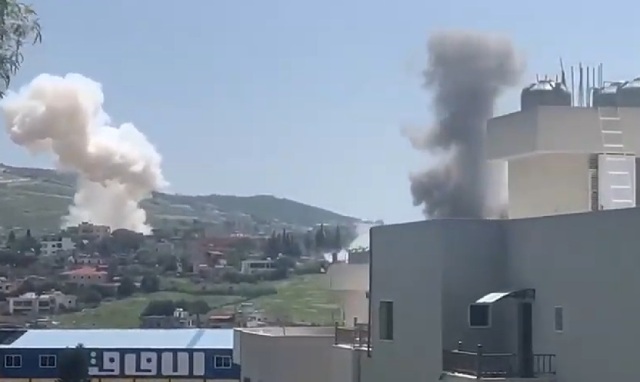 ΤΗΝ ΩΡΑ ΠΟΥ ΕΠΙΚΕΙΤΑΙ ΕΠΙΚΟΙΝΩΝΙΑ ΝΕΤΑΝΙΑΧΟΥ - ΑΟΥΝ, ΟΙ ΙΣΡΑΗΛΙΝΟΙ ΓΚΡΕΜΙΖΟΥΝ ΓΕΦΥΡΕΣ ΚΑΙ ΙΣΟΠΕΔΩΝΟΥΝ ΧΩΡΙΑ ΣΤΟ ΝΟΤΙΟ ΛΙΒΑΝΟ, ΔΕΙΤΕ ΒΙΝΤΕΟ