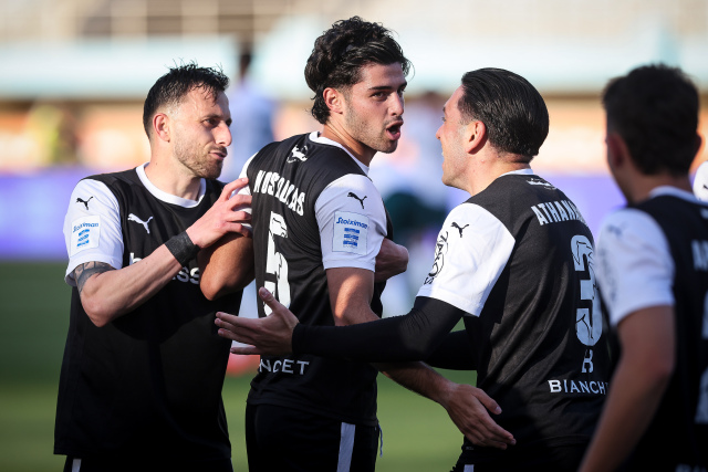 &Omicron; &Omicron;&Phi;&Eta; &epsilon;&pi;&iota;&kappa;&rho;ά&tau;&eta;&sigma;&epsilon; 2-0 &tau;&omicron;&upsilon; &Lambda;&epsilon;&beta;&alpha;&delta;&epsilon;&iota;&alpha;&kappa;&omicron;ύ &kappa;&alpha;&iota; έ&mu;&epsilon;&iota;&nu;&epsilon; &zeta;&omega;&nu;&tau;&alpha;&nu;ό&sigmaf; &gamma;&iota;&alpha; &tau;&eta;&nu; 5 &theta;έ&sigma;&eta;, &delta;&epsilon;ί&tau;&epsilon; &tau;&alpha; &gamma;&kappa;&omicron;&lambda;