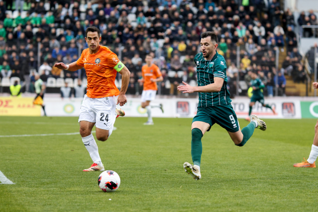 &Omicron;&Phi;&Eta; &ndash; &Lambda;&epsilon;&beta;&alpha;&delta;&epsilon;&iota;&alpha;&kappa;ό&sigmaf;: 1-0 &mu;&epsilon; &gamma;&kappa;&omicron;&lambda; &tau;&omicron;&upsilon; &Kappa;&omega;&sigma;&tau;&omicron;ύ&lambda;&alpha;, live &eta; &alpha;&nu;&alpha;&mu;έ&tau;&rho;&eta;&sigma;&eta; &gamma;&iota;&alpha; &tau;&eta; 2&eta; &alpha;&gamma;&omega;&nu;&iota;&sigma;&tau;&iota;&kappa;ή &tau;&omega;&nu; playoffs
