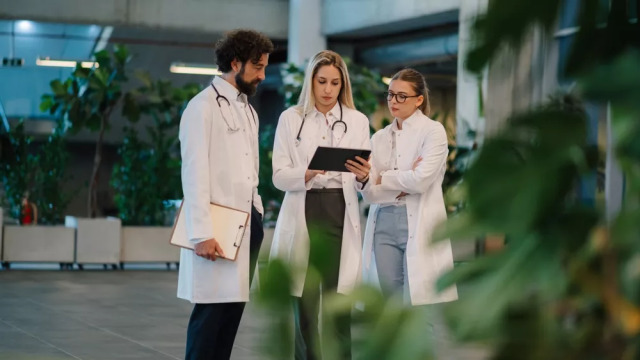 Τα Επείγοντα στην Ελλάδα λειτουργούν σε συνθήκες μόνιμης κρίσης – Τι πρέπει να γίνει