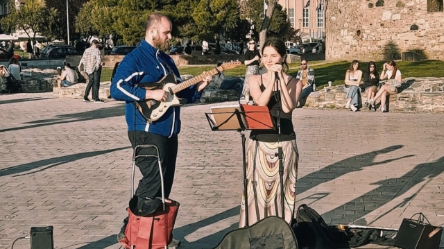 ΘΕΣΣΑΛΟΝΙΚΗ: ΠΡΟΣΤΙΜΟ 300 ΕΥΡΩ ΣΕ ΜΟΥΣΙΚΟΥΣ ΤΟΥ ΔΡΟΜΟΥ ΣΤΗΝ ΝΕΑ ΠΑΡΑΛΙΑ