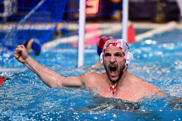 &Beta;ή&mu;&alpha; &pi;&rho;ό&kappa;&rho;&iota;&sigma;&eta;&sigmaf; &sigma;&tau;&omicron; Final 4 &tau;&omicron;&upsilon; &Tau;&sigma;ά&mu;&pi;&iota;&omicron;&nu;&sigmaf; &Lambda;&iota;&gamma;&kappa; &pi;ό&lambda;&omicron; &alpha;&nu;&delta;&rho;ώ&nu; &alpha;&pi;ό &tau;&omicron;&nu; &Omicron;&lambda;&upsilon;&mu;&pi;&iota;&alpha;&kappa;ό, 16-15 &tau;&eta; &Nu;ό&beta;&iota; &Mu;&pi;έ&omicron;&gamma;&kappa;&rho;&alpha;&nu;&tau; &sigma;&tau;&omicron;&nu; &Pi;&epsilon;&iota;&rho;&alpha;&iota;ά, &beta;ί&nu;&tau;&epsilon;&omicron;