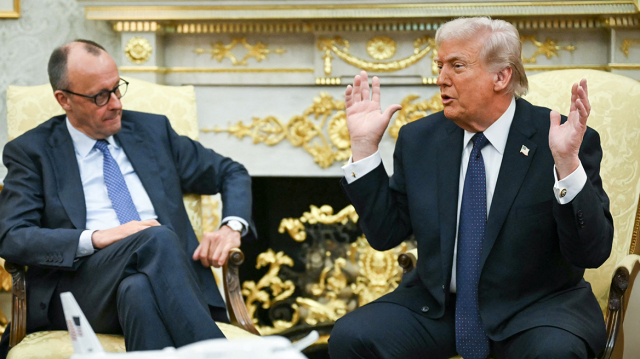 Bloomberg: &Omicron; &Mu;&epsilon;&rho;&tau;&sigmaf; &lambda;έ&epsilon;&iota; ό&tau;&iota; &tau;&omicron; &Iota;&rho;ά&nu; &laquo;&xi;&epsilon;&phi;&tau;&iota;&lambda;ί&zeta;&epsilon;&iota;&raquo; &tau;&iota;&sigmaf; &Eta;&Pi;&Alpha; &kappa;&alpha;&iota; &alpha;&mu;&phi;&iota;&sigma;&beta;&eta;&tau;&epsilon;ί &tau;&eta; &sigma;&tau;&rho;&alpha;&tau;&eta;&gamma;&iota;&kappa;ή &Tau;&rho;&alpha;&mu;&pi;