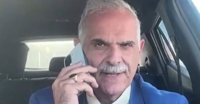 &Epsilon;&xi;ά&rho;&chi;&epsilon;&iota;&alpha;: &Kappa;&omicron;&upsilon;&kappa;&omicron;&upsilon;&lambda;&omicron;&phi;ό&rho;&omicron;&iota; &xi;&upsilon;&lambda;&omicron;&kappa;ό&pi;&eta;&sigma;&alpha;&nu; &tau;&omicron;&nu; &gamma;&iota;&omicron; &tau;&omicron;&upsilon; &pi;&omicron;&iota;&nu;&iota;&kappa;&omicron;&lambda;ό&gamma;&omicron;&upsilon; &Nu;ί&kappa;&omicron;&upsilon; &Rho;&omicron;&upsilon;&sigma;ό&pi;&omicron;&upsilon;&lambda;&omicron;&upsilon;: &laquo;&Epsilon;ί&nu;&alpha;&iota; &sigma;&omicron;&kappa;&alpha;&rho;&iota;&sigma;&mu;έ&nu;&omicron;&sigmaf;, ή&tau;&alpha;&nu; &sigma;&tau;&omicron;&chi;&epsilon;&upsilon;&mu;έ&nu;&eta; &epsilon;&nu;έ&rho;&gamma;&epsilon;&iota;&alpha;&raquo;