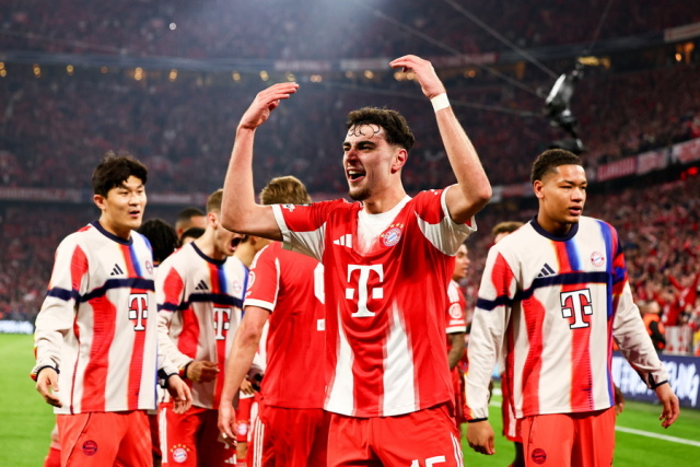 Champions Leaugue: &Eta; &Mu;&pi;ά&gamma;&epsilon;&rho;&nu; &Mu;&omicron;&nu;ά&chi;&omicron;&upsilon; &pi;&rho;ώ&tau;&omicron; &phi;&alpha;&beta;&omicron;&rho;ί &gamma;&iota;&alpha; &tau;&eta;&nu; &kappa;&alpha;&tau;ά&kappa;&tau;&eta;&sigma;&eta; &tau;&omicron;&upsilon; &tau;ί&tau;&lambda;&omicron;&upsilon;