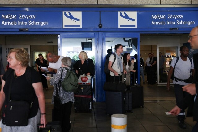 ΤΑ ΠΕΝΤΕ ΑΕΡΟΔΡΟΜΙΑ ΠΟΥ ΥΠΟΔΕΧΟΝΤΑΙ ΤΙΣ 3 ΣΤΙΣ 4 ΔΙΕΘΝΕΙΣ ΑΦΙΞΕΙΣ ΣΤΗΝ ΕΛΛΑΔΑ