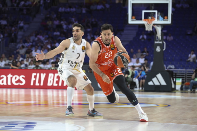 &Pi;&rho;ώ&tau;&omicron; &beta;ή&mu;&alpha; &gamma;&iota;&alpha; &tau;&omicron; Final 4 &tau;&eta;&sigmaf; Euroleague &alpha;&pi;ό &tau;&eta;&nu; &Rho;&epsilon;ά&lambda;, 86-82 &tau;&eta;&nu; &Chi;ά&pi;&omicron;&epsilon;&lambda; &Tau;&epsilon;&lambda; &Alpha;&beta;ί&beta; &sigma;&tau;&eta; &Mu;&alpha;&delta;&rho;ί&tau;&eta;, &alpha;&pi;&omicron;&beta;&lambda;ή&theta;&eta;&kappa;&epsilon; &omicron; &Iota;&tau;&omicron;ύ&delta;&eta;&sigmaf;, &beta;ί&nu;&tau;&epsilon;&omicron;