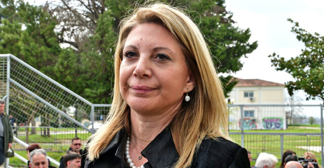 Η Καρυστιανού προαναγγέλλει κόμμα μέσα στον Μάιο και καταγγέλλει: Προσπαθούν να μας διχάσουν εξαγοράζοντας κάποιους 