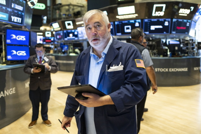 Wall Street: Επίδειξη δύναμης από τις Big Tech που έστειλαν σε νέα υψηλά SP 500 και Nasdaq 