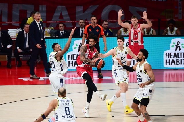 Euroleague: &Omicron;&lambda;&upsilon;&mu;&pi;&iota;&alpha;&kappa;ό&sigmaf;-&Phi;&epsilon;&nu;έ&rho; &kappa;&alpha;&iota; &Rho;&epsilon;ά&lambda; &Mu;&alpha;&delta;&rho;ί&tau;&eta;&sigmaf;-&Beta;&alpha;&lambda;έ&nu;&theta;&iota;&alpha; &tau;&alpha; &zeta;&epsilon;&upsilon;&gamma;ά&rho;&iota;&alpha; &tau;&omicron;&upsilon; Final 4 &tau;&eta;&sigmaf; &Alpha;&theta;ή&nu;&alpha;&sigmaf;