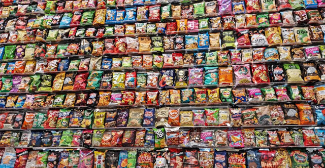 Snack Kingdom: &Tau;&omicron; &mu;&epsilon;&gamma;&alpha;&lambda;ύ&tau;&epsilon;&rho;&omicron; &kappa;&alpha;&tau;ά&sigma;&tau;&eta;&mu;&alpha; &sigma;&nu;&alpha;&kappa; &sigma;&tau;&omicron;&nu; &kappa;ό&sigma;&mu;&omicron; ά&nu;&omicron;&iota;&xi;&epsilon; &sigma;&tau;&eta;&nu; &Kappa;ί&nu;&alpha;