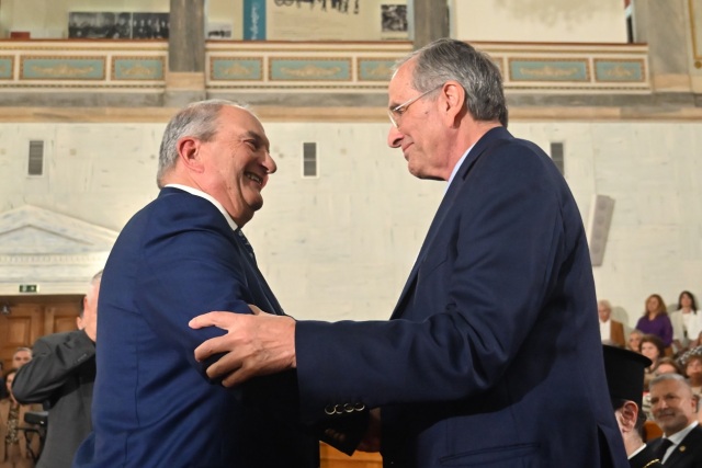 «ΤΑ ΔΙΑΖΥΓΙΑ ΣΤΗΝ ΠΑΡΑΤΑΞΗ ΔΕΝ ΠΗΓΑΝ ΠΟΤΕ ΚΑΛΑ»: ΠΟΙΑ ΣΤΕΛΕΧΗ ΤΗΣ ΝΔ ΖΗΤΗΣΑΝ ΕΠΙΣΤΡΟΦΗ ΣΑΜΑΡΑ ΚΑΙ ΚΑΡΑΜΑΝΛΗ