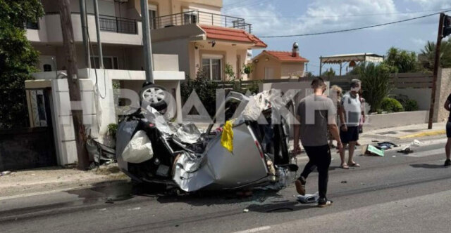 Τραγωδία στη Ρόδο: Νεκρές δύο γυναίκες σε τροχαίο, έγιναν σμπαράλια τα αυτοκίνητα, φωτογραφίες