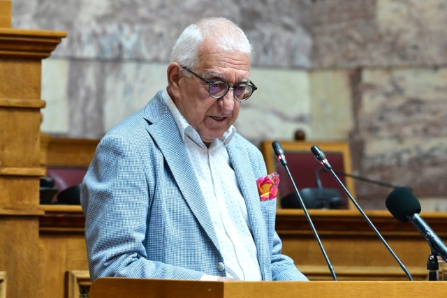 ΚΑΚΛΑΜΑΝΗΣ ΣΕ ΑΝΔΡΟΥΛΑΚΗ: ΟΠΟΙΟΣ ΚΑΝΕΙ ΚΑΤΑΓΓΕΛΙΕΣ ΓΙΑ ΤΙΣ ΕΠΙΣΤΟΛΙΚΕΣ ΨΗΦΟΥΣ, ΑΣ ΦΡΟΝΤΙΣΕΙ ΝΑ ΜΑΘΕΙ ΠΟΣΕΣ ΦΟΡΕΣ ΤΟ ΚΟΜΜΑ ΤΟΥ ΕΧΕΙ ΚΑΝΕΙ ΧΡΗΣΗ ΤΟΥΣ