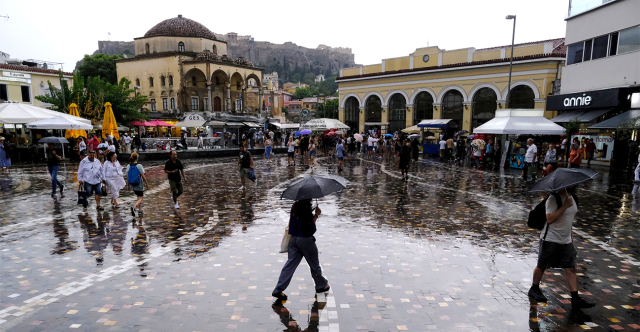 ΒΡΟΧΕΡΟΣ Ο ΚΑΙΡΟΣ ΚΑΙ ΣΗΜΕΡΑ: ΜΕΧΡΙ ΚΑΙ ΚΑΤΑΙΓΙΔΕΣ ΑΝΑΜΕΝΟΝΤΑΙ ΣΕ ΑΘΗΝΑ ΚΑΙ ΘΕΣΣΑΛΟΝΙΚΗ, ΔΕΙΤΕ ΧΑΡΤΕΣ