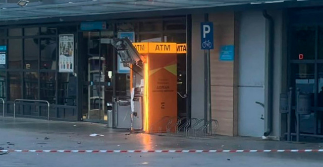 Έκρηξη σε ΑΤΜ έξω από σούπερ μάρκετ στα Βριλήσσια | Επικαιρότητα στο PlusTV.gr