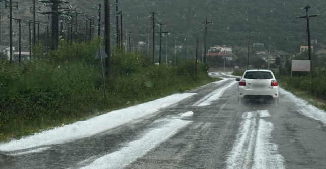 ΕΝΤΟΝΗ ΧΑΛΑΖΟΠΤΩΣΗ ΣΤΑ ΙΩΑΝΝΙΝΑ ΠΡΟΚΑΛΕΣΕ ΖΗΜΙΕΣ ΣΕ ΟΧΗΜΑΤΑ ΚΑΙ ΚΑΛΛΙΕΡΓΕΙΕΣ