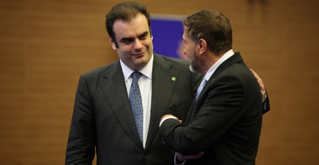 Πιερρακάκης από Eurogroup: Απαραίτητος ο δημοσιονομικός συντονισμός στην Ευρωζώνη, οι κίνδυνοι για ανάπτυξη και πληθωρισμό απαιτούν παρακολούθηση