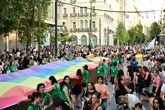 ATHENS PRIDE 2026: ΠΟΡΕΙΑ ΥΠΕΡΗΦΑΝΕΙΑΣ, ΣΥΝΑΥΛΙΕΣ ΚΑΙ ΔΕΚΑΔΕΣ ΔΡΑΣΕΙΣ ΣΗΜΕΡΑ ΣΤΟ ΣΥΝΤΑΓΜΑ