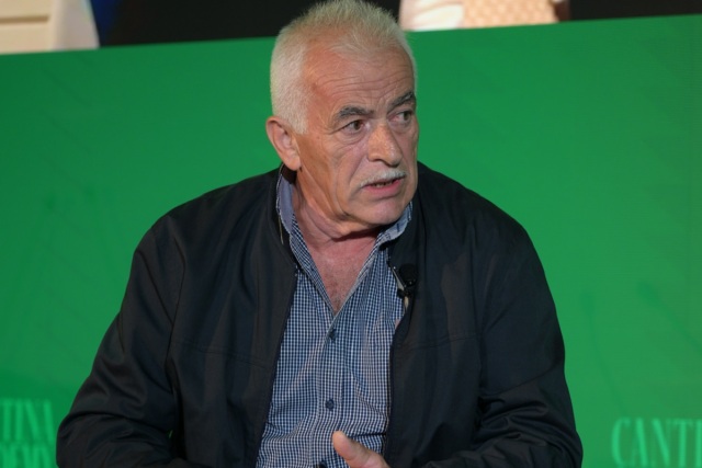 Γιάννης Δεκόλης: Οι νέοι κτηνοτρόφοι απαιτούν βελτιωμένες συνθήκες ζωής πέρα από τις επιδοτήσεις