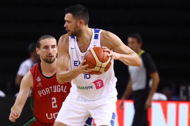 Παπανικολάου: Κάθε φορά που φοράμε αυτή τη φανέλα κρινόμαστε και κουβαλάμε ένα ολόκληρο έθνος