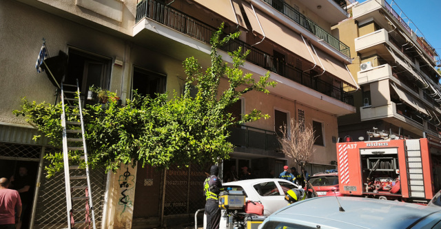 ΤΡΑΓΩΔΙΑ ΣΤΑ ΠΑΤΗΣΙΑ: ΝΕΚΡΗ ΗΛΙΚΙΩΜΕΝΗ ΑΠΟ ΦΩΤΙΑ ΣΕ ΔΙΑΜΕΡΙΣΜΑ, ΝΟΣΗΛΕΥΕΤΑΙ ΣΕ ΠΟΛΥ ΣΟΒΑΡΗ ΚΑΤΑΣΤΑΣΗ Ο ΣΥΖΥΓΟΣ ΤΗΣ