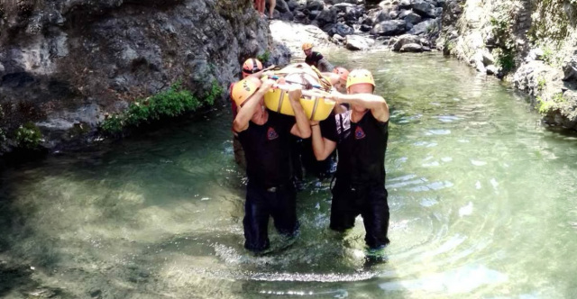 ΕΠΙΧΕΙΡΗΣΗ ΔΙΑΣΩΣΗΣ ΤΡΑΥΜΑΤΙΣΜΕΝΗΣ ΠΕΖΟΠΟΡΟΥ ΣΤΗ ΣΑΜΟΘΡΑΚΗ: ΖΗΤΗΣΕ ΒΟΗΘΕΙΑ ΜΕΣΩ ΤΟΥ 112