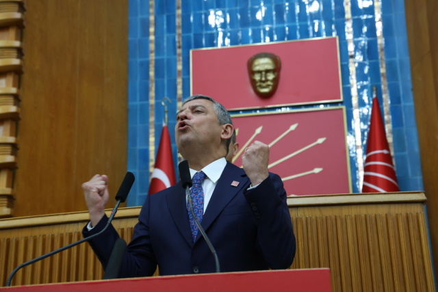 Τουρκία: Παραιτήθηκε από το CHP ο Οζγκιούρ Οζέλ και ανακοίνωσε την ίδρυση νέου κόμματος