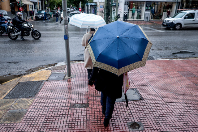 Οι οδηγίες της Πολιτικής Προστασίας ενόψει της επιδείνωσης του καιρού, τι πρέπει να προσέχετε
