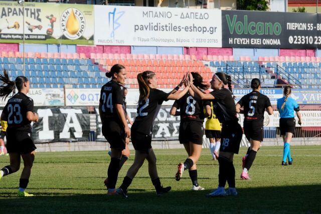 Ο ΠΑΟΚ διέλυσε με 3-0 τη Νέφτσι και κράτησε ζωντανό το όνειρο στο Champions League γυναικών