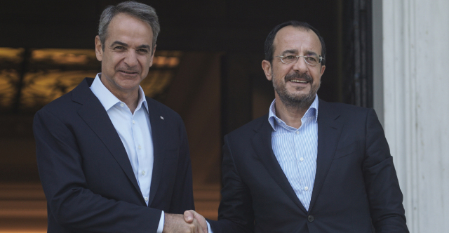 Μητσοτάκης σε Χριστοδουλίδη για το Κυπριακό: Έχουμε σημαντική κινητικότητα, η Ελλάδα στέκεται στο πλευρό της Κύπρου