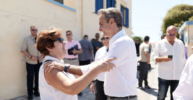 Μητσοτάκης από Αγαθονήσι: Δωρεάν ηλεκτρικά οχήματα για όλους τους κατοίκους και νέοι σταθμοί φόρτισης