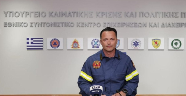 Αρτοποιός: Δίνουμε μάχη με τις αναζωπυρώσεις στην Ψάθα, πολλές φορές οι συνθήκες είναι πάνω από τις δυνάμεις μας