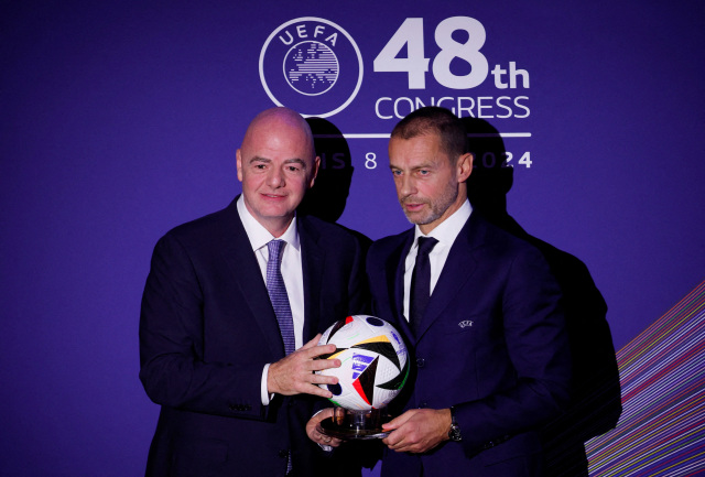 Στα άκρα ο πόλεμος UEFA-FIFA: Επιμένουν στο μποϊκοτάζ οι Ευρωπαίοι και ζητούν εγγυήσεις και το... κεφάλι του Ινφαντίνο