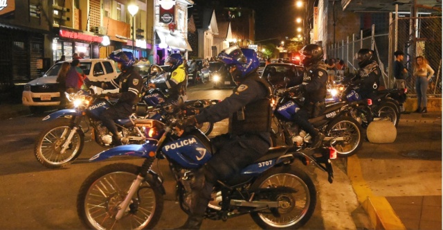 Έρευνα σε βάρος 116 αστυνομικών στην Κόστα Ρίκα για διασυνδέσεις με το οργανωμένο έγκλημα | Επικαιρότητα στο PlusTV.gr