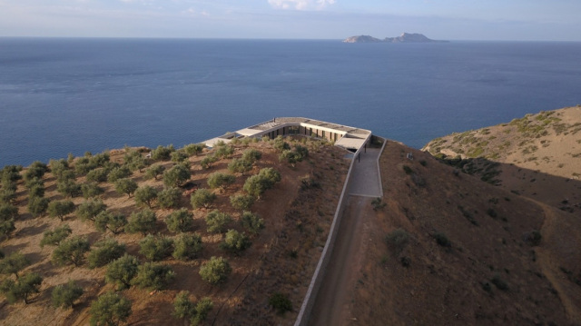 Μια εντυπωσιακή κατοικία-κόσμημα με θέα στο απέραντο μπλε της νότιας Κρήτης | Επικαιρότητα στο PlusTV.gr