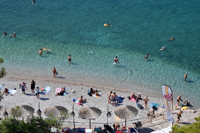 Καιρός: Έως 39 βαθμούς σήμερα, μελτέμια 7 μποφόρ στο Αιγαίο, η πρόγνωση μέχρι την Τετάρτη | Επικαιρότητα στο PlusTV.gr