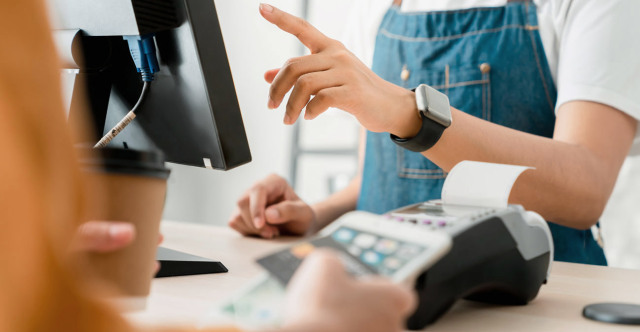 ΑΑΔΕ: 320.000 καταγγελίες καθοδηγούν τους ελέγχους, στο μικροσκόπιο τουριστικοί προορισμοί, ταμειακές μηχανές και συναλλαγές POS
