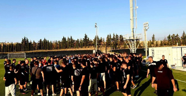 Οπαδοί του ΠΑΟΚ στην προπόνηση πριν την Μπραν: «Φέρτε μας την πρόκριση» | Επικαιρότητα στο PlusTV.gr