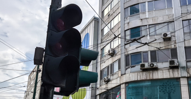 ΧΩΡΙΣ ΦΑΝΑΡΙΑ ΠΕΡΙΟΧΕΣ ΤΗΣ ΑΤΤΙΚΗΣ ΛΟΓΩ ΠΡΟΒΛΗΜΑΤΟΣ ΣΤΗΝ ΗΛΕΚΤΡΟΔΟΤΗΣΗ, ΔΕΙΤΕ ΒΙΝΤΕΟ